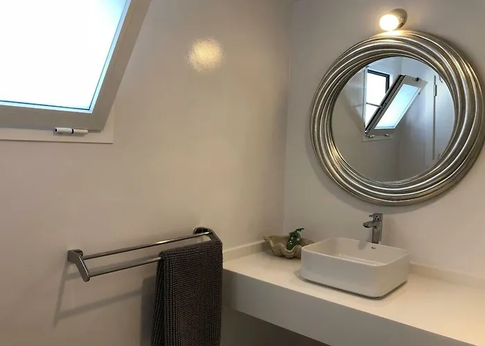 Sea Breeze With Shared Pool And Near The Beach Costa Teguise