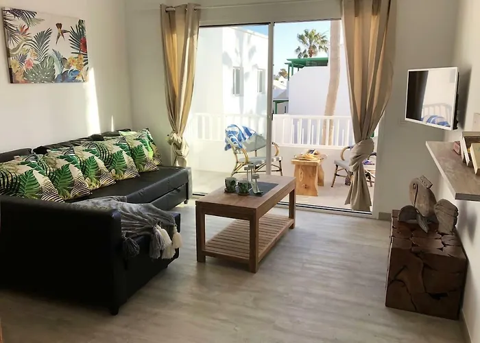 Sea Breeze With Shared Pool And Near The Beach Apartamento Costa Teguise